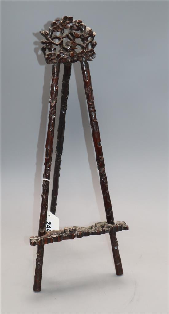 A Chinese hongmu easel stand, c.1900 length 48cm